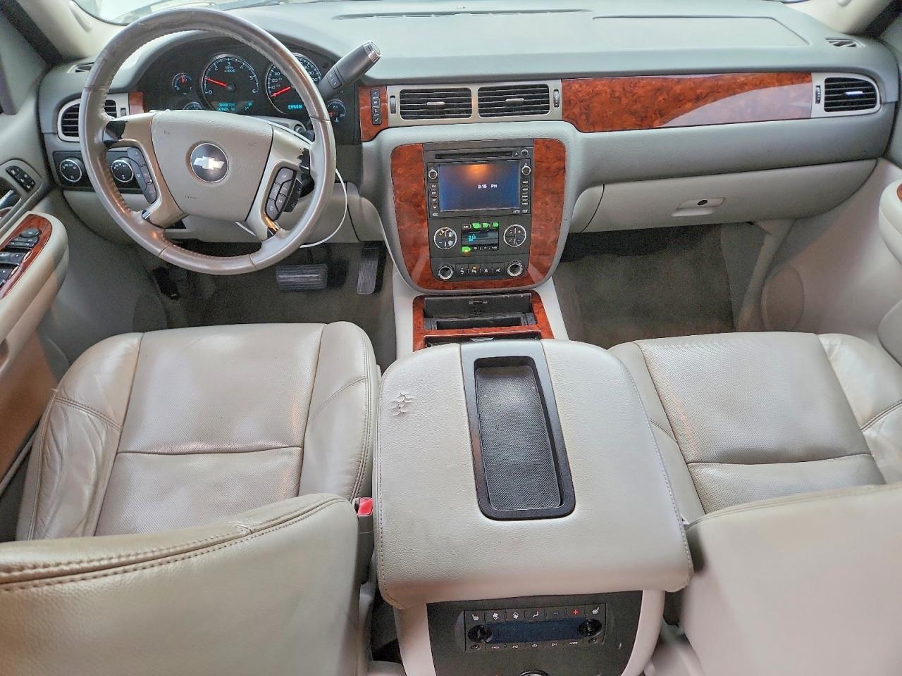 2009 CHEVROLET SUBURBAN K1500 LTZ photo 22