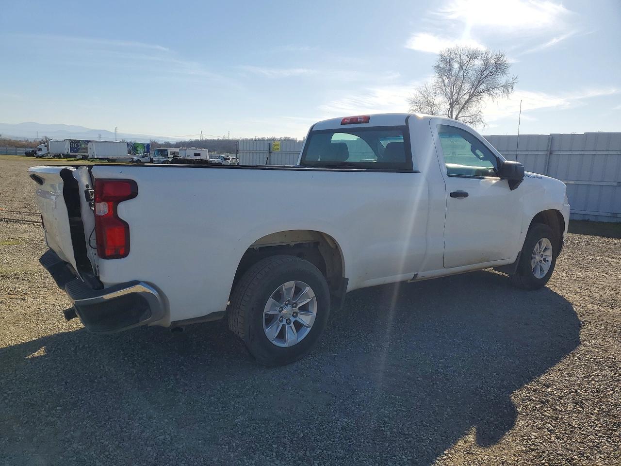2021 CHEVROLET SILVERADO C1500 photo 5