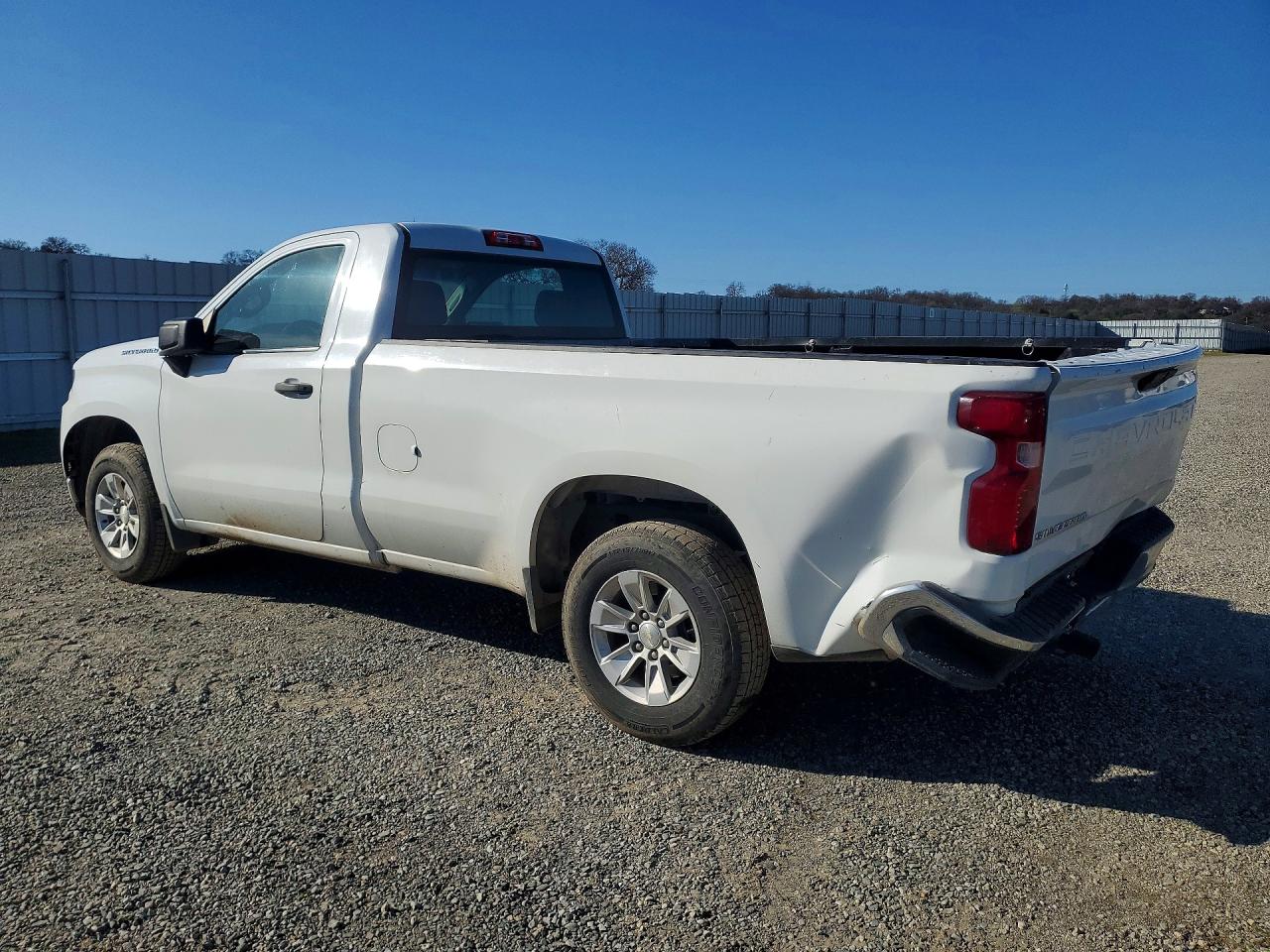 2021 CHEVROLET SILVERADO C1500 photo 3