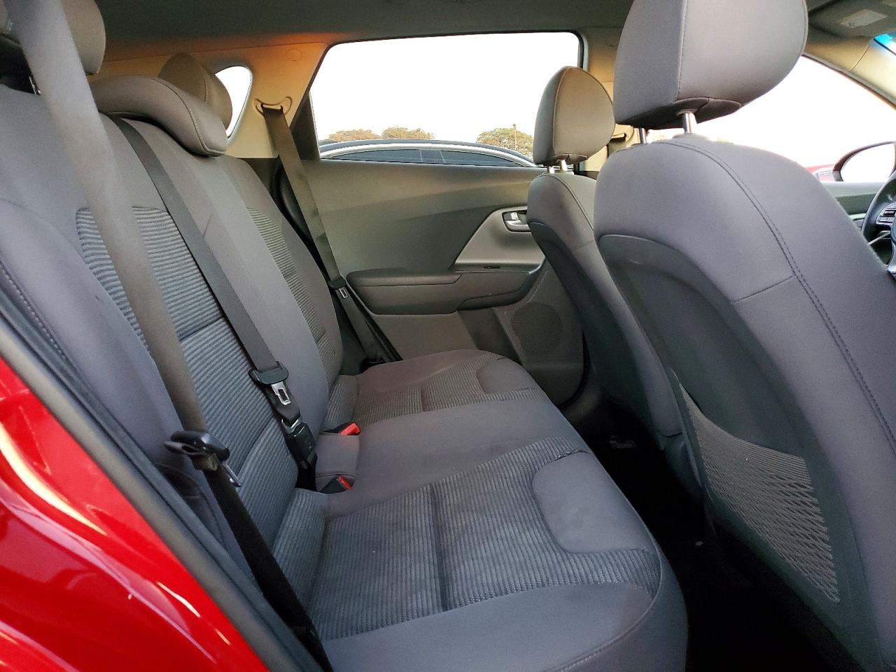2018 KIA NIRO FE photo 10