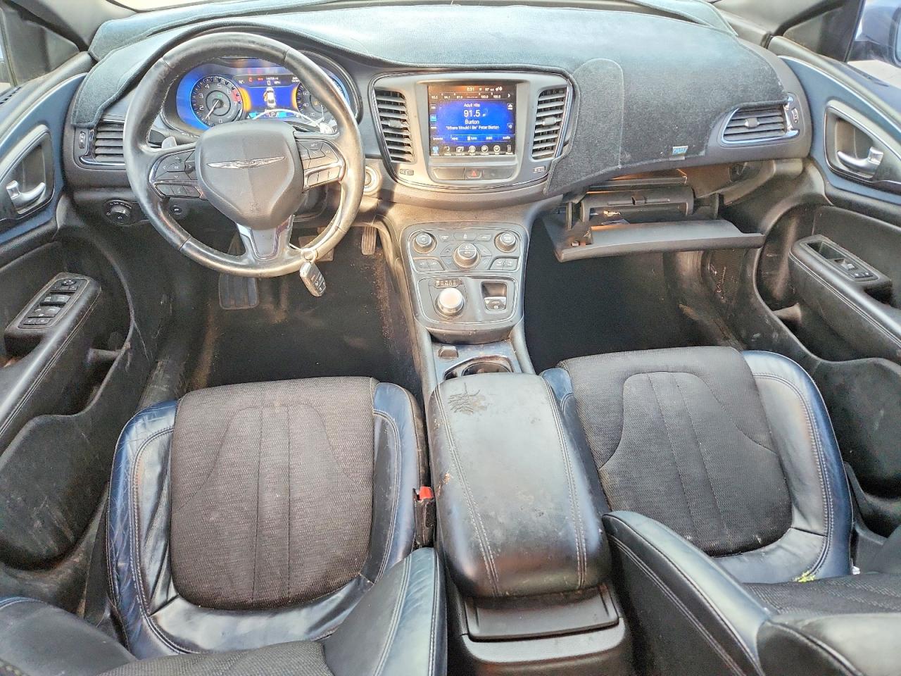 2015 CHRYSLER 200 S photo 15