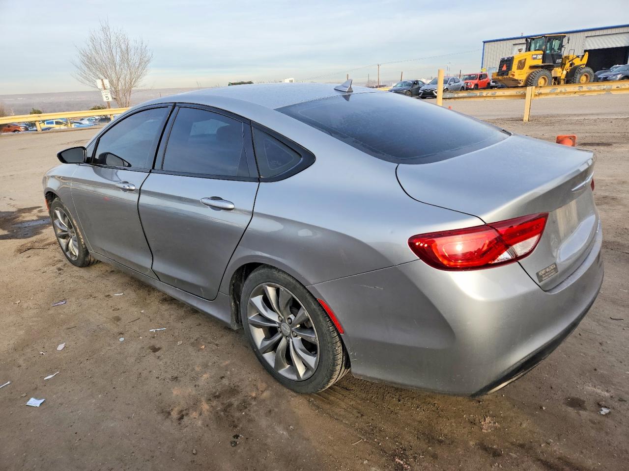 2015 CHRYSLER 200 S photo 3