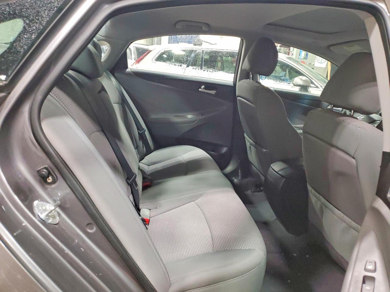 2012 HYUNDAI SONATA photo 10