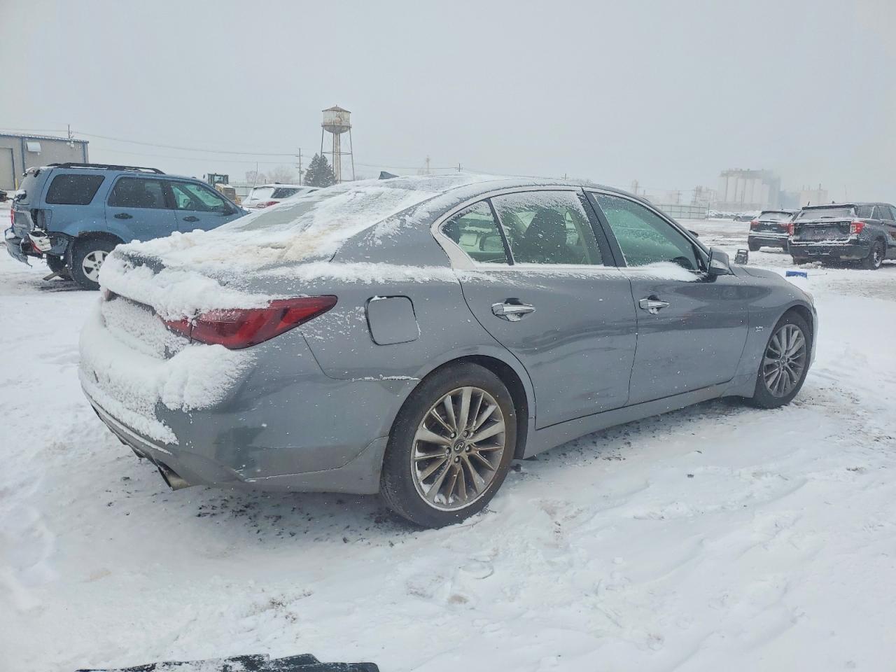2018 INFINITI Q50 photo 3