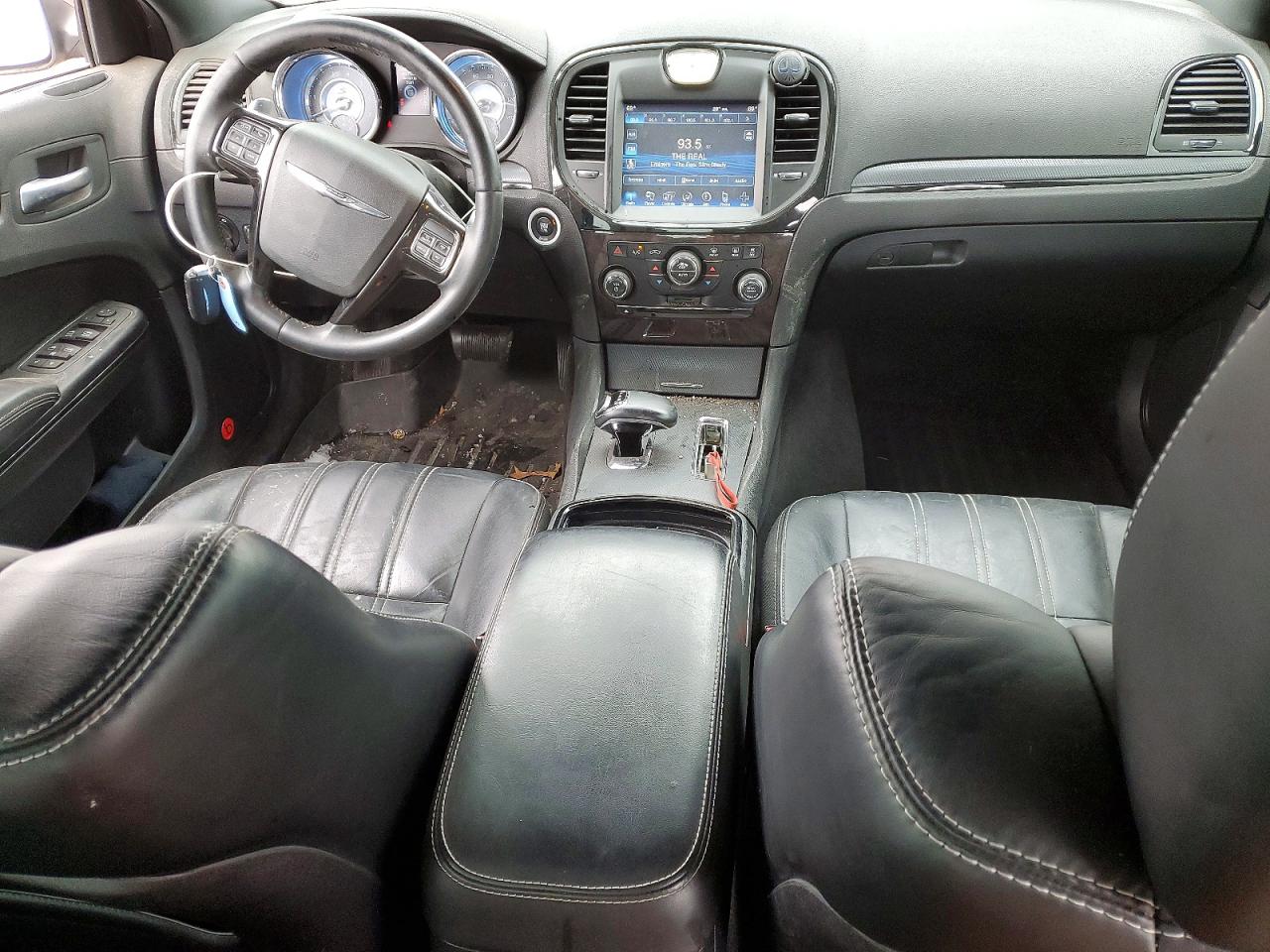 2014 CHRYSLER 300 S photo 8