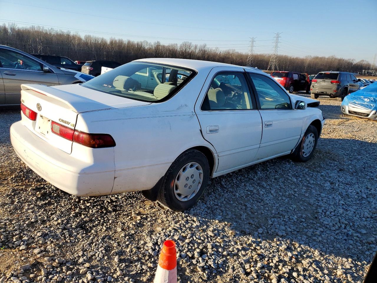 1999 TOYOTA CAMRY CE photo 7