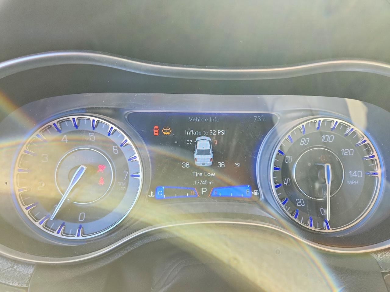2019 CHRYSLER 300 LIMITED photo 9