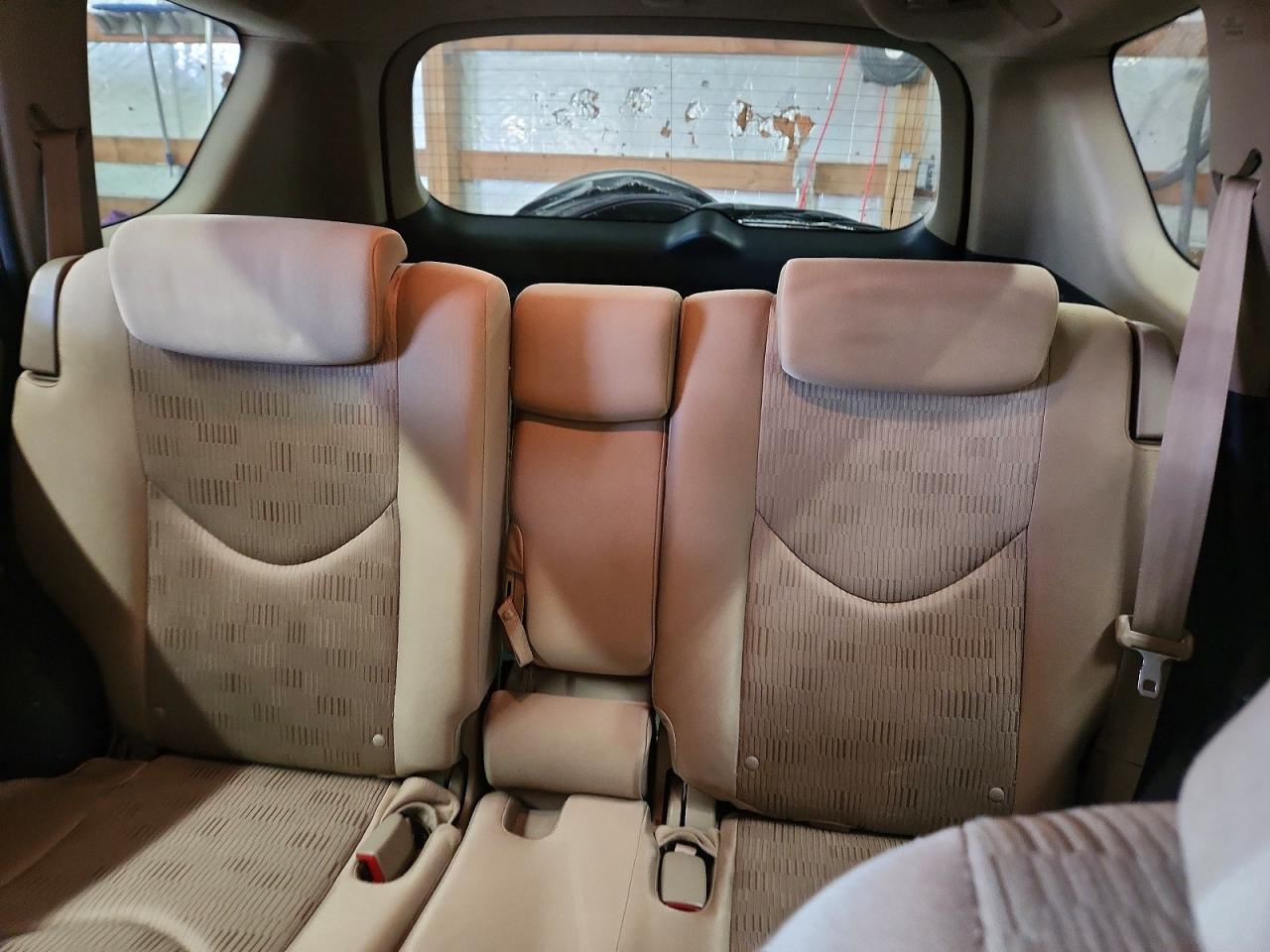 2010 TOYOTA RAV4 BASE photo 10