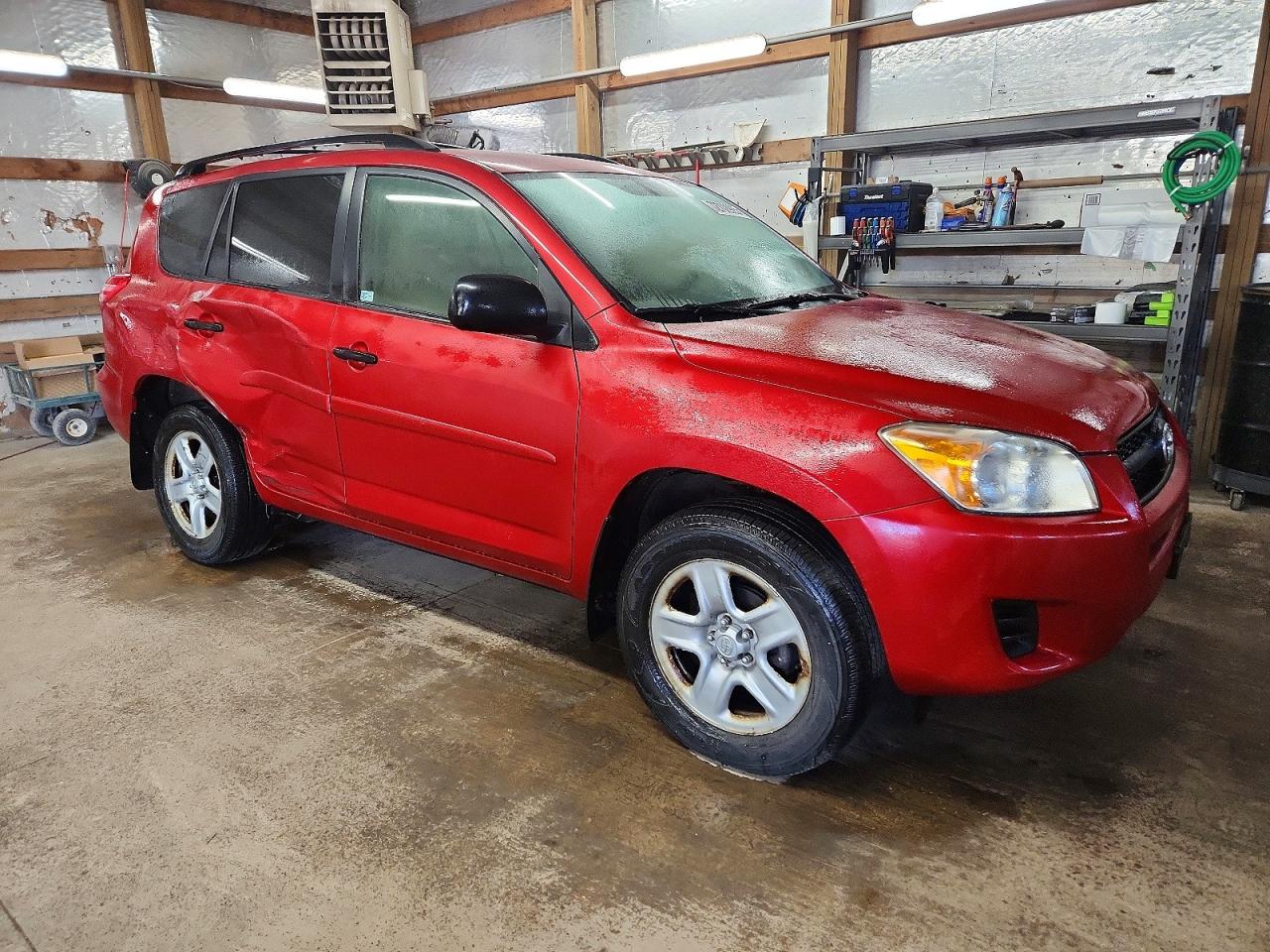 2010 TOYOTA RAV4 BASE photo 4
