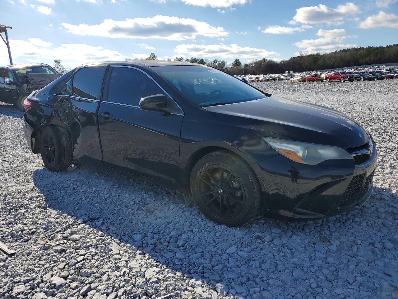 2015 TOYOTA CAMRY LE photo 7