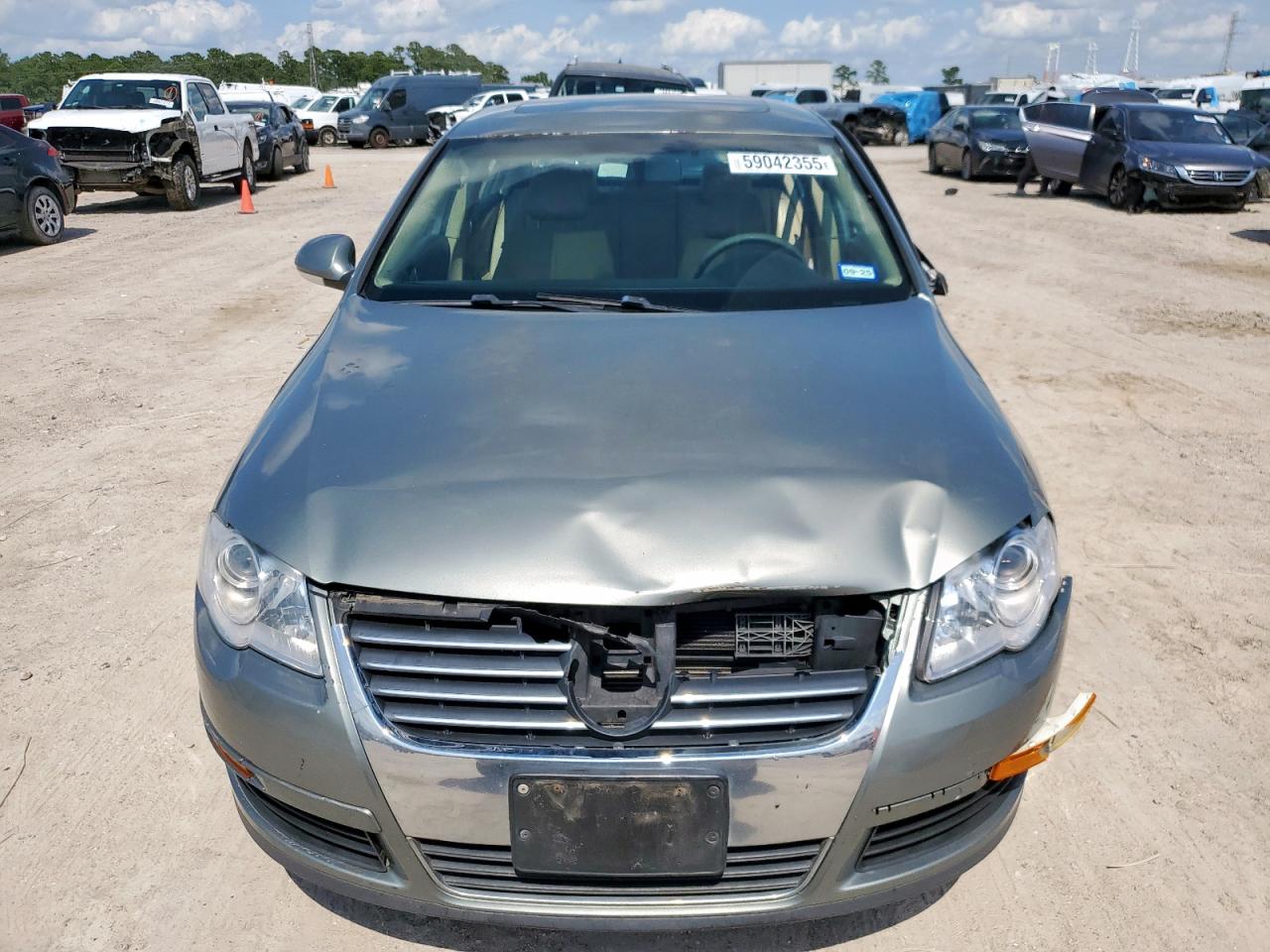 2008 VOLKSWAGEN PASSAT KOMFORT photo 5