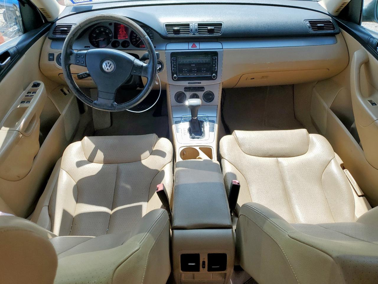 2008 VOLKSWAGEN PASSAT KOMFORT photo 8