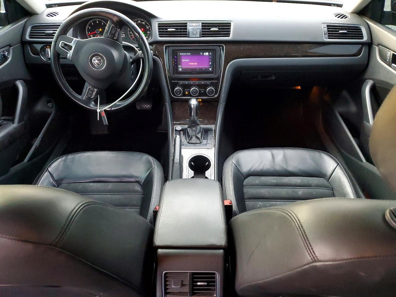 2014 VOLKSWAGEN PASSAT SEL photo 8