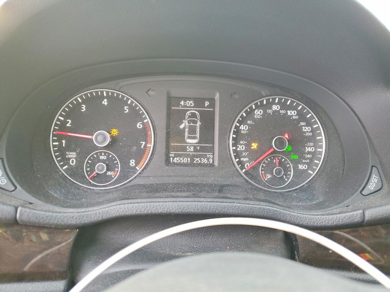 2014 VOLKSWAGEN PASSAT SEL photo 9