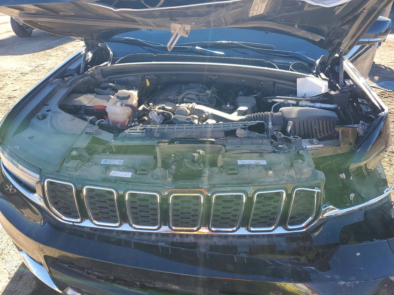 2024 JEEP GRAND CHEROKEE L LIMITED photo 23