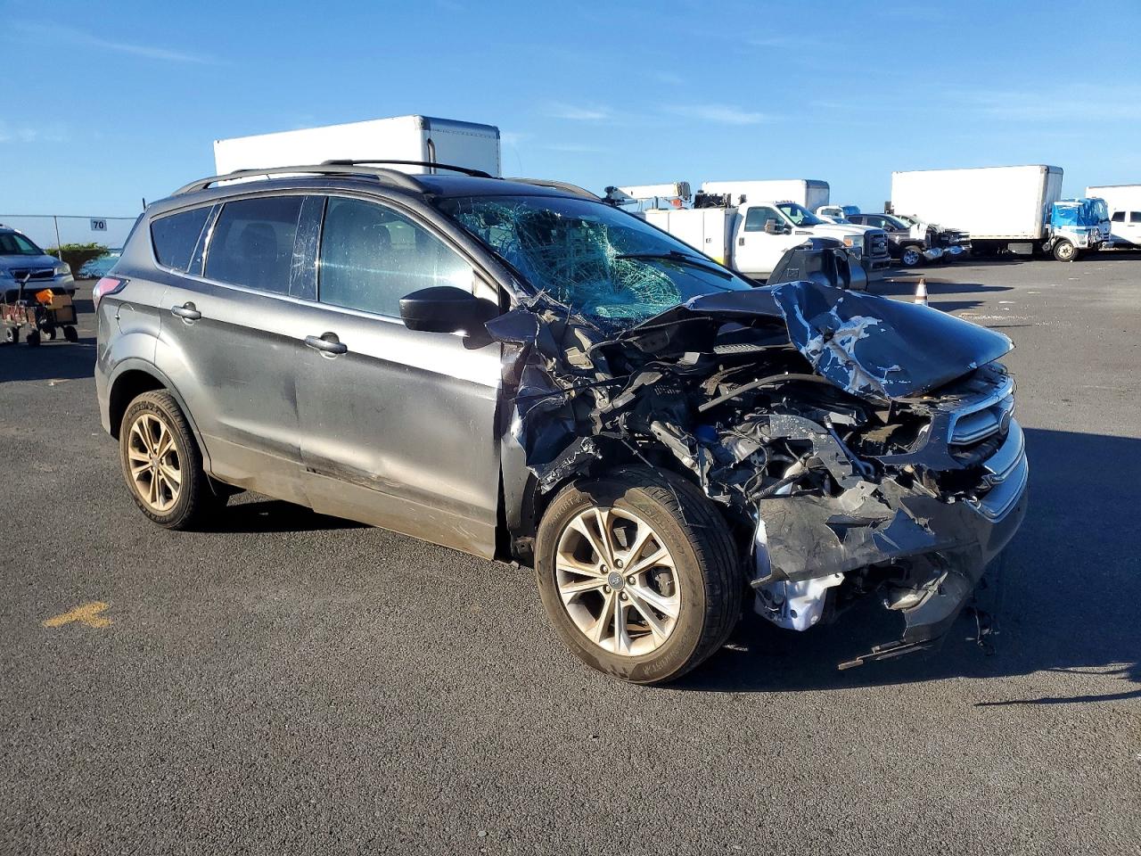 2017 FORD ESCAPE SE photo 10