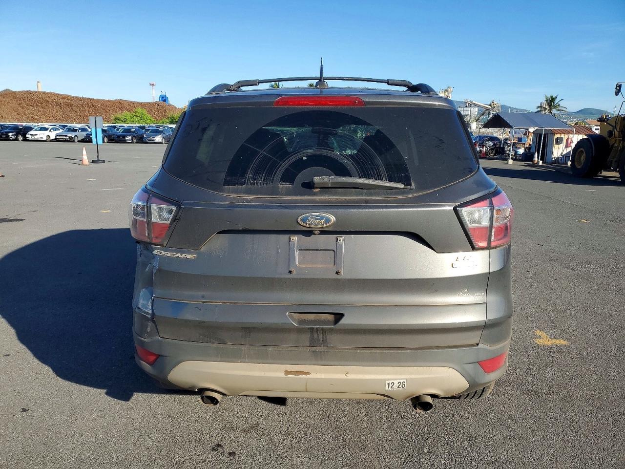 2017 FORD ESCAPE SE photo 16