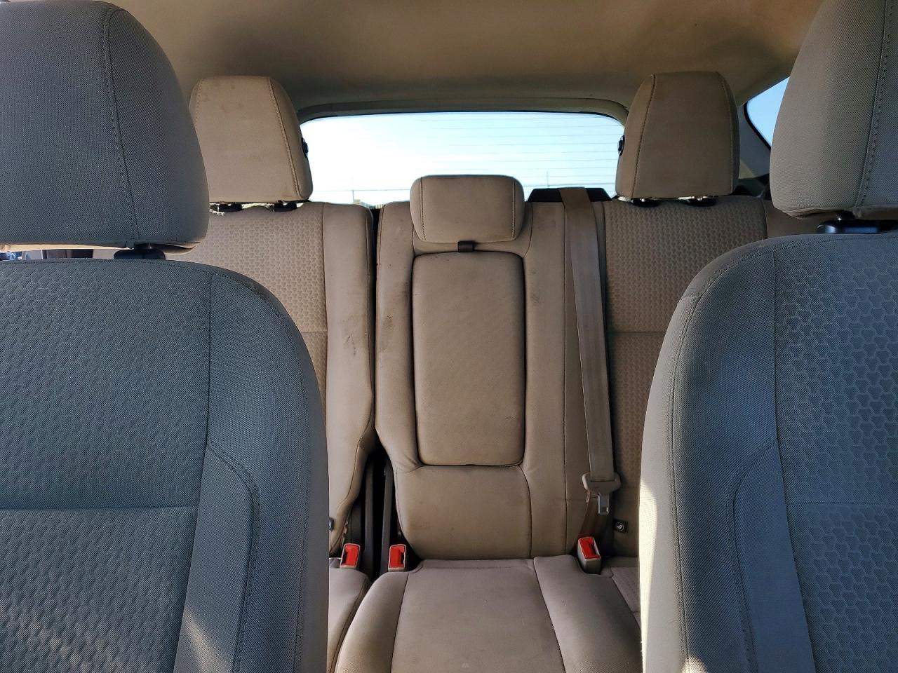 2017 FORD ESCAPE SE photo 28