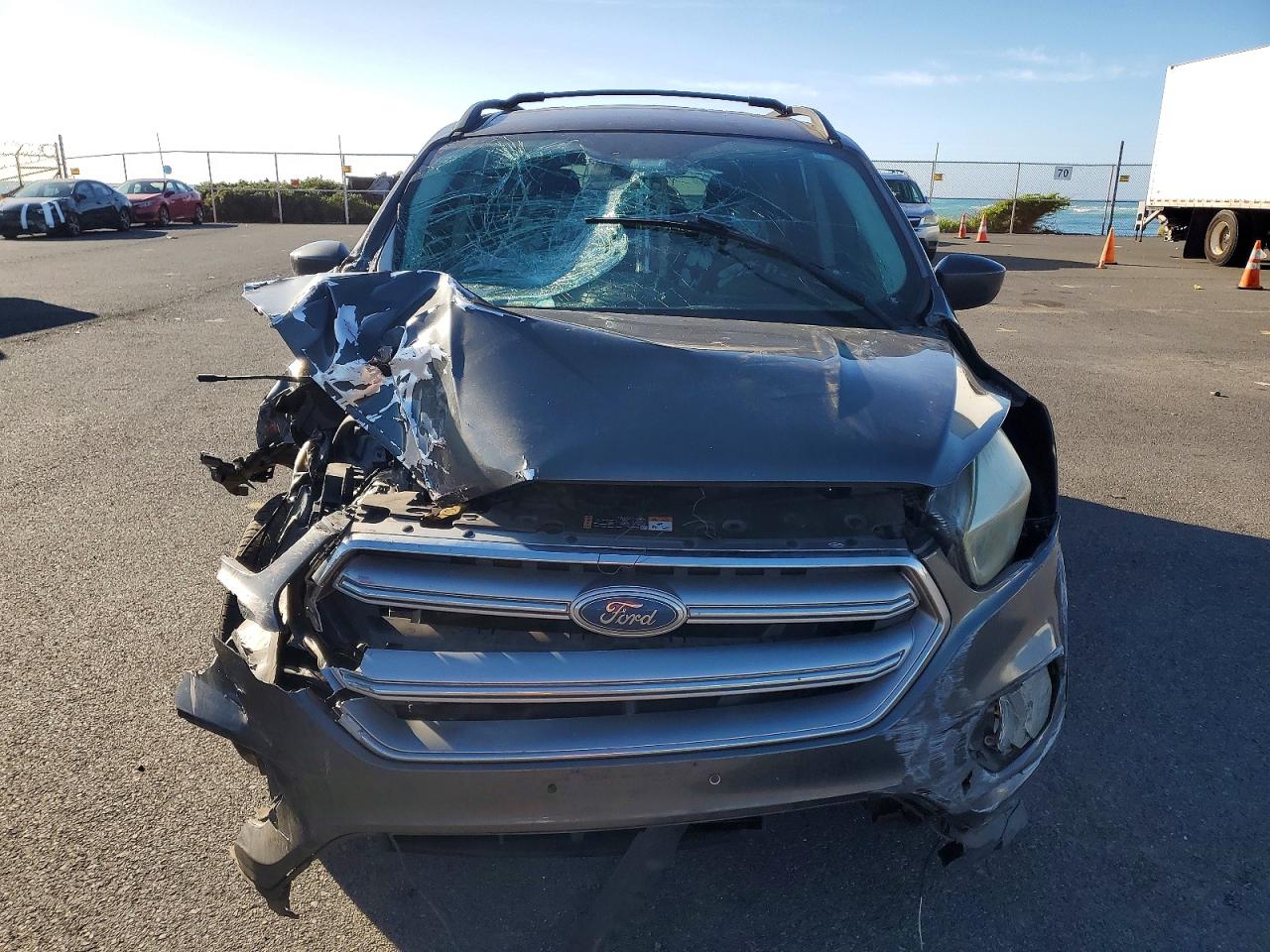 2017 FORD ESCAPE SE photo 13