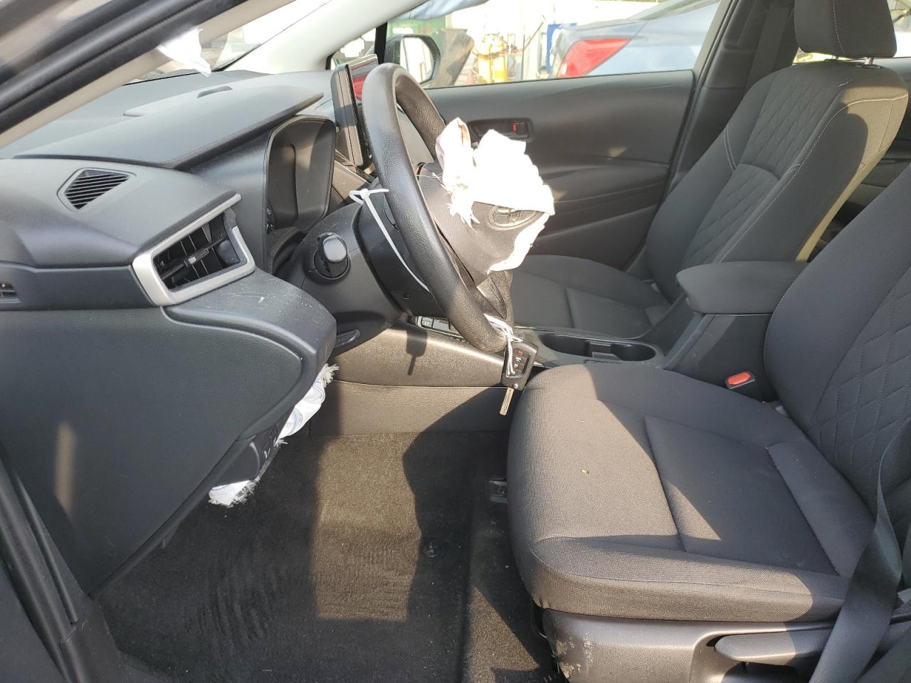 2023 TOYOTA COROLLA LE photo 13