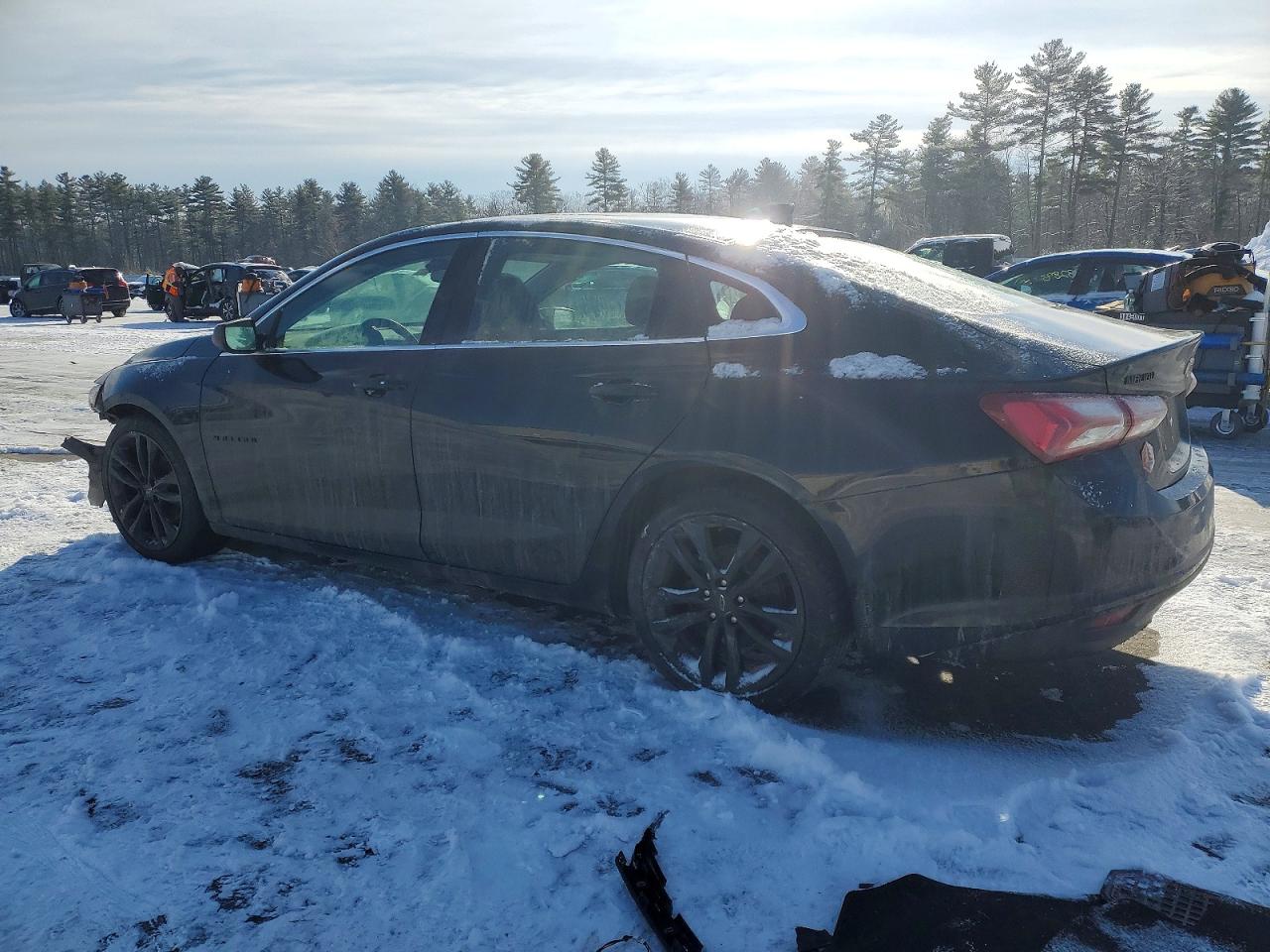 2021 CHEVROLET MALIBU LT photo 3