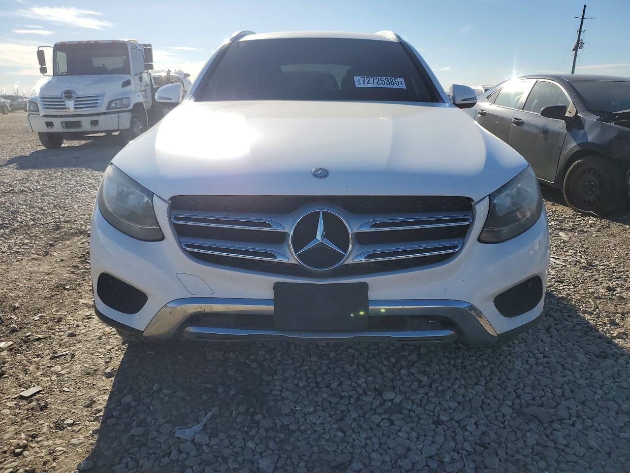 2016 MERCEDES-BENZ GLC 300 photo 9
