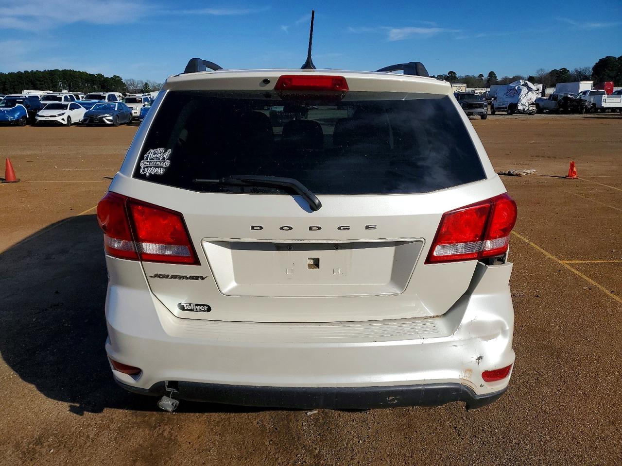 2018 DODGE JOURNEY SXT photo 16