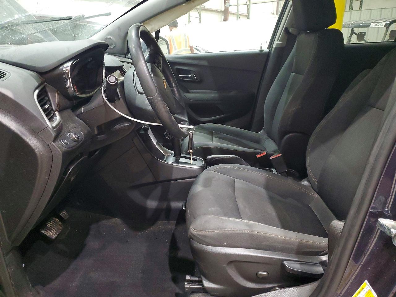 2019 CHEVROLET TRAX 1LT photo 13