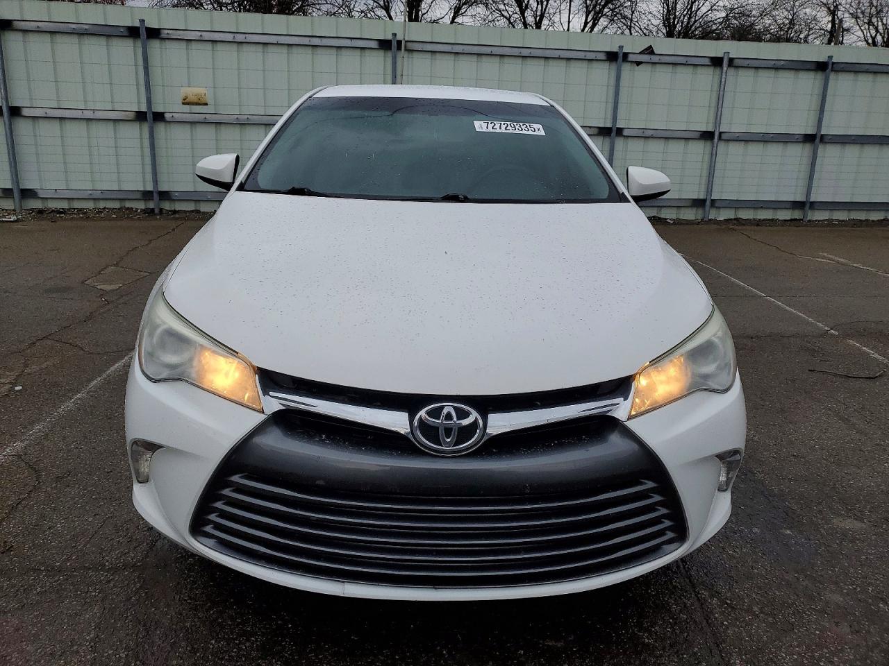 2017 TOYOTA CAMRY LE photo 5