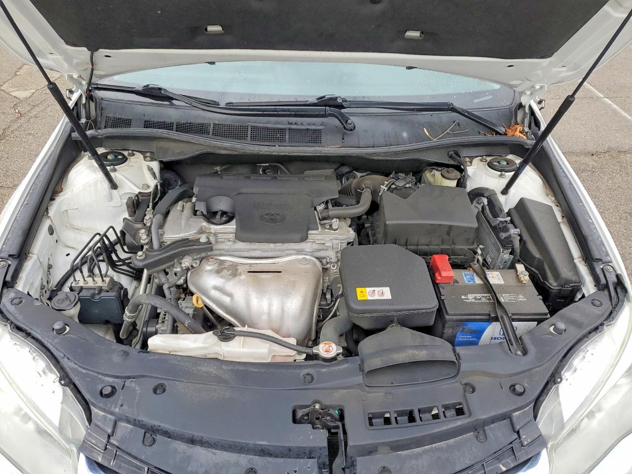 2017 TOYOTA CAMRY LE photo 11