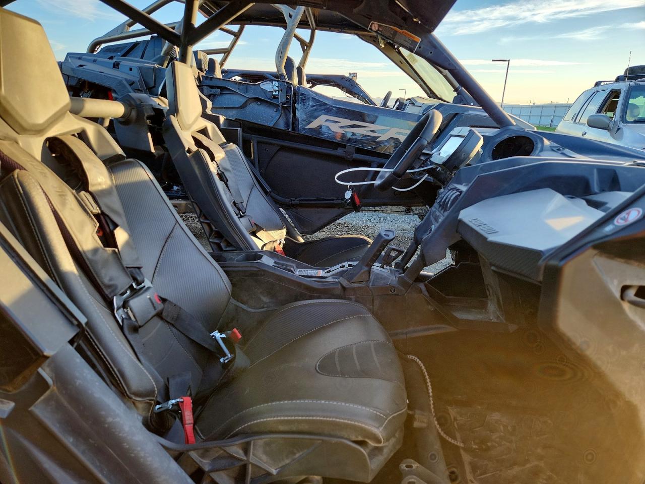 2025 CAN-AM MAVERICK X3 UTILITY VEHICLE photo 5