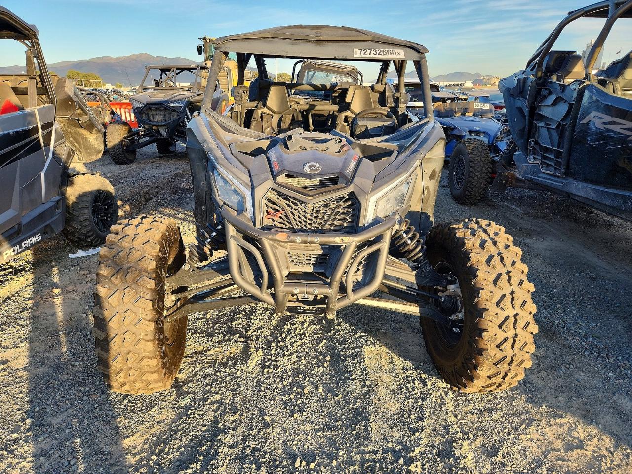 2025 CAN-AM MAVERICK X3 UTILITY VEHICLE photo 9