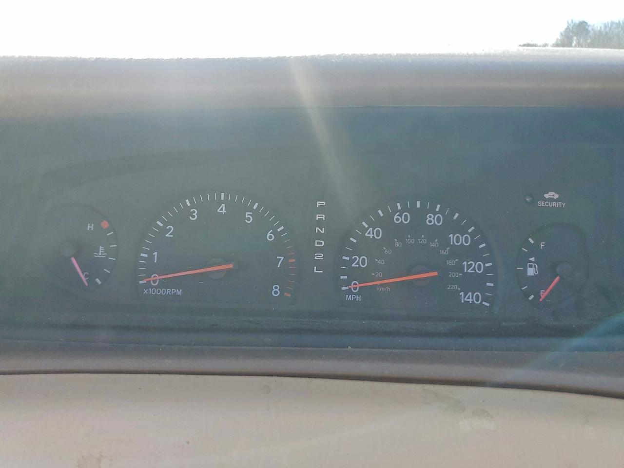 2004 TOYOTA AVALON XL photo 17