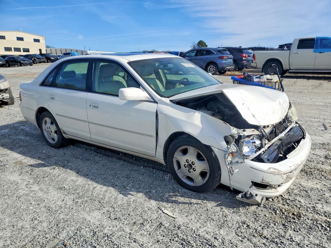 2004 TOYOTA AVALON XL photo 7