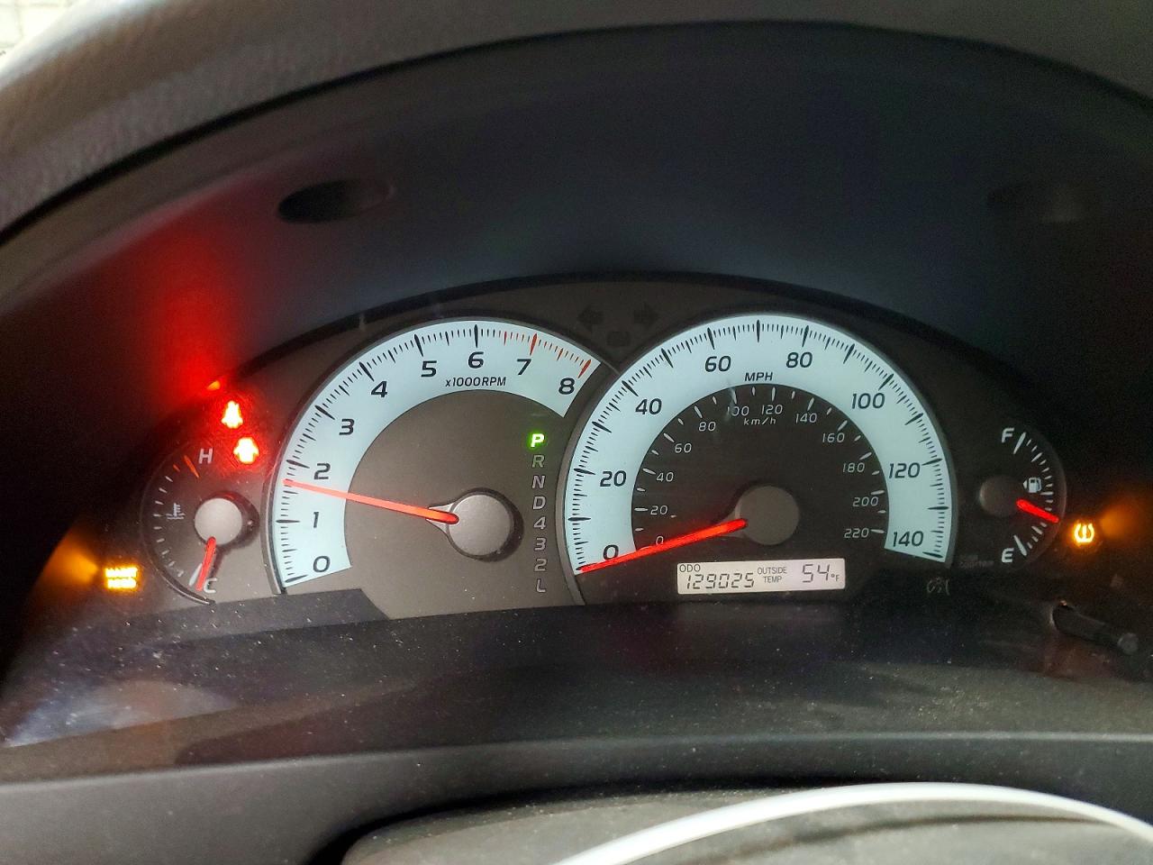 2009 TOYOTA CAMRY photo 9