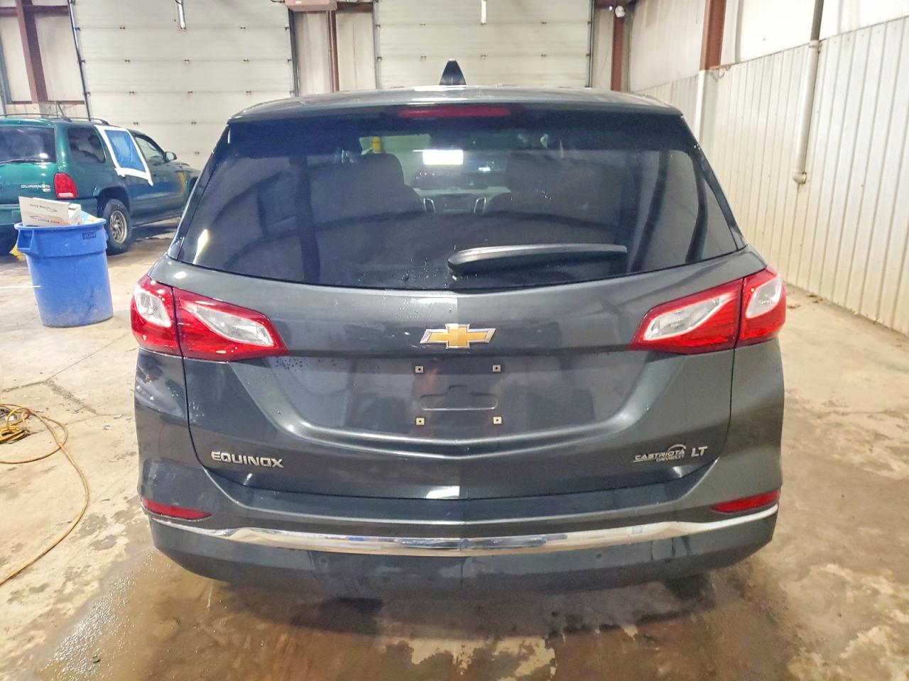 2018 CHEVROLET EQUINOX LT photo 11
