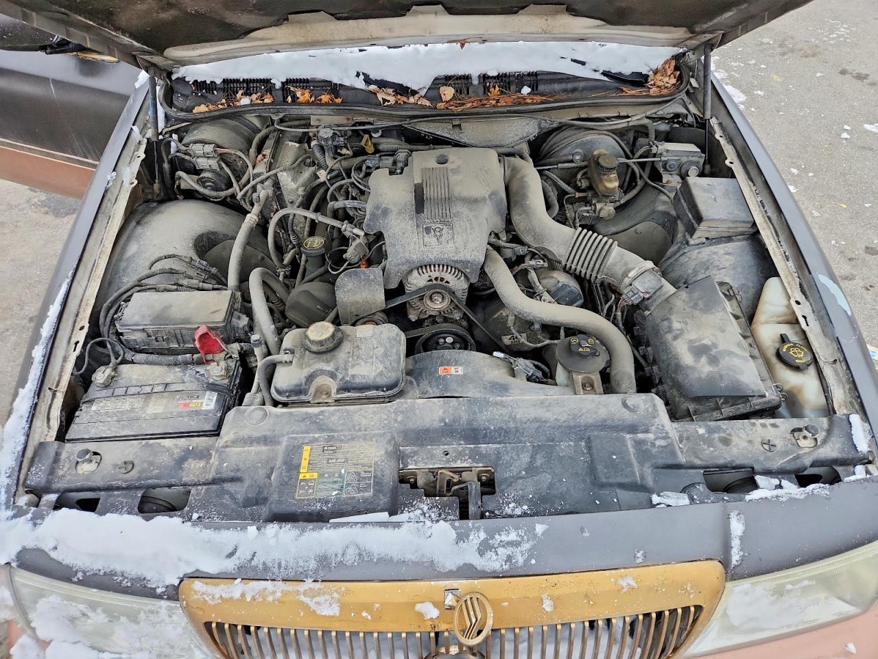 2004 MERCURY GRAND MARQUIS photo 11