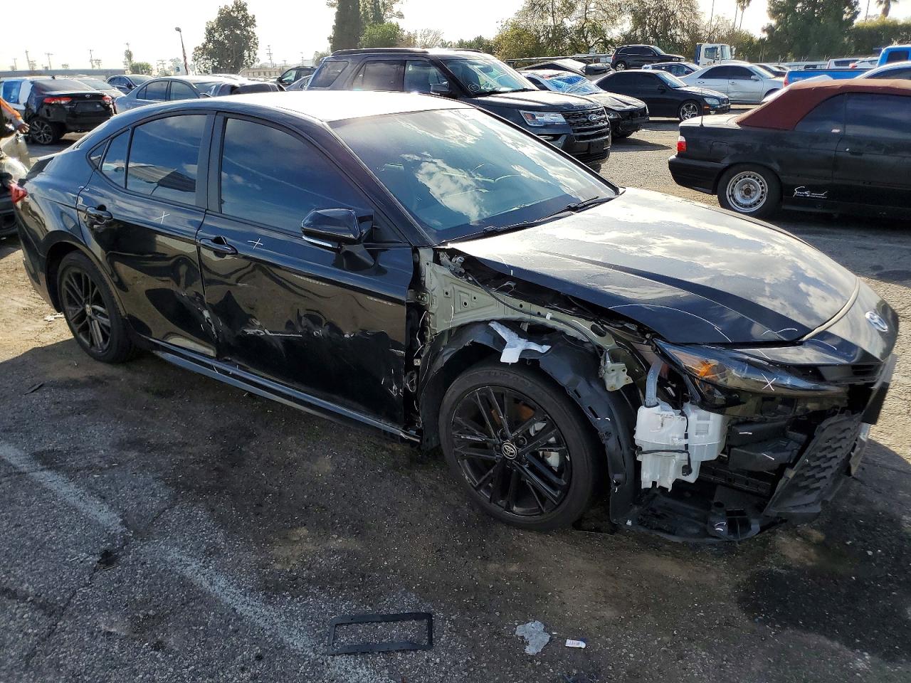 2025 TOYOTA CAMRY XSE photo 4