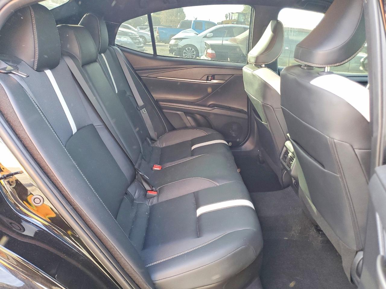 2025 TOYOTA CAMRY XSE photo 10