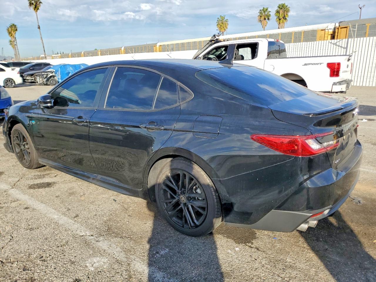2025 TOYOTA CAMRY XSE photo 2