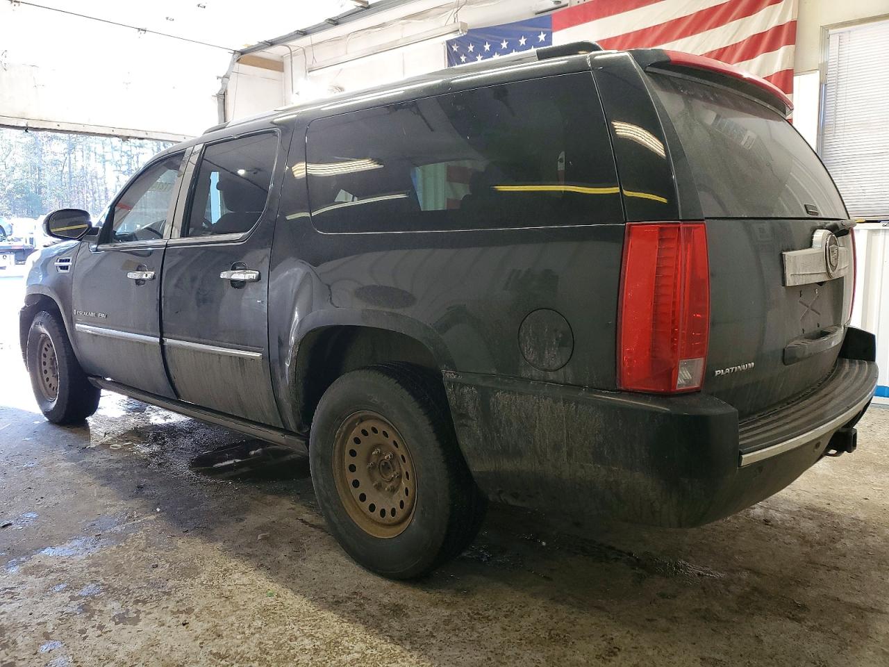 2008 CADILLAC ESCALADE ESV photo 3