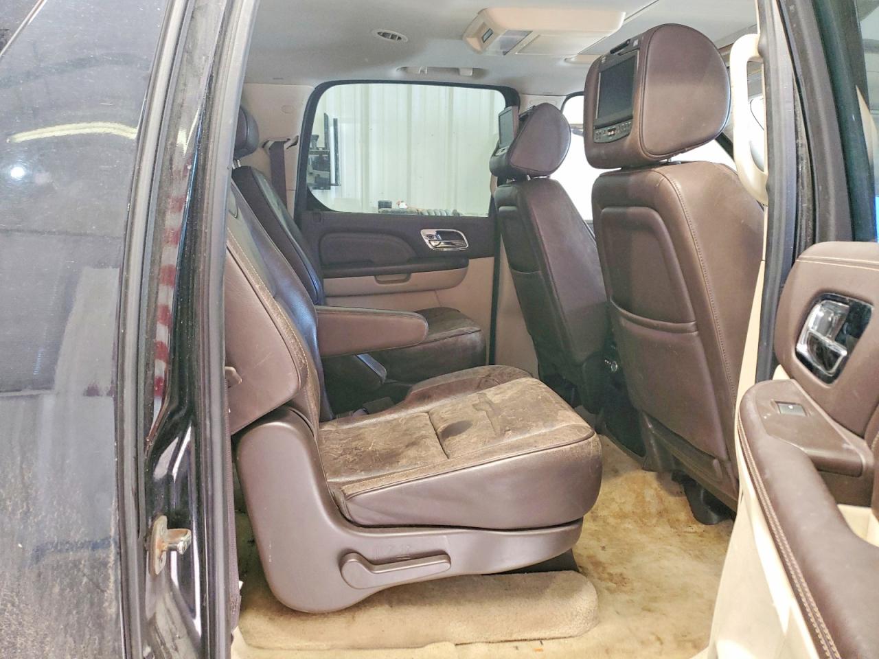 2008 CADILLAC ESCALADE ESV photo 21