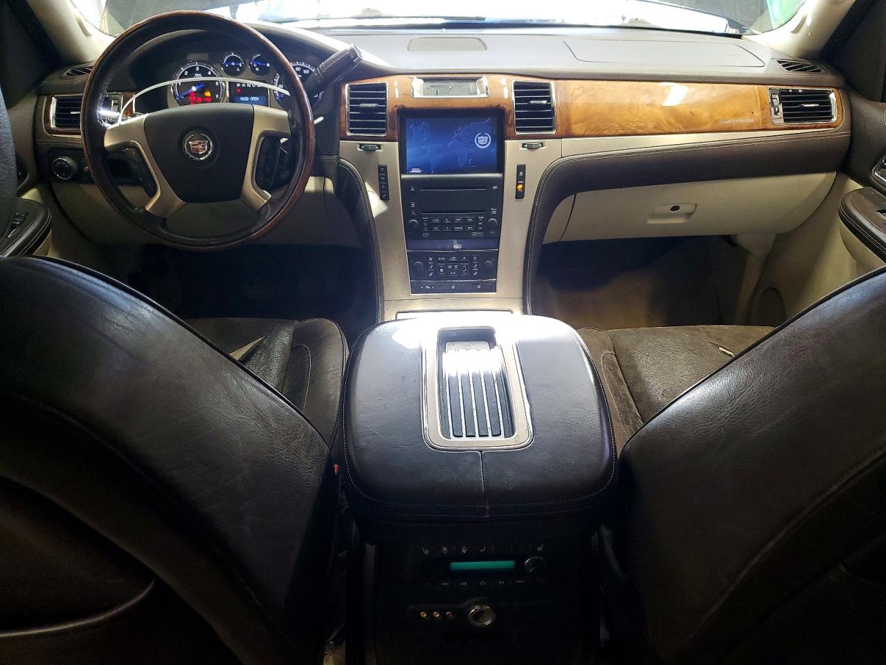 2008 CADILLAC ESCALADE ESV photo 15