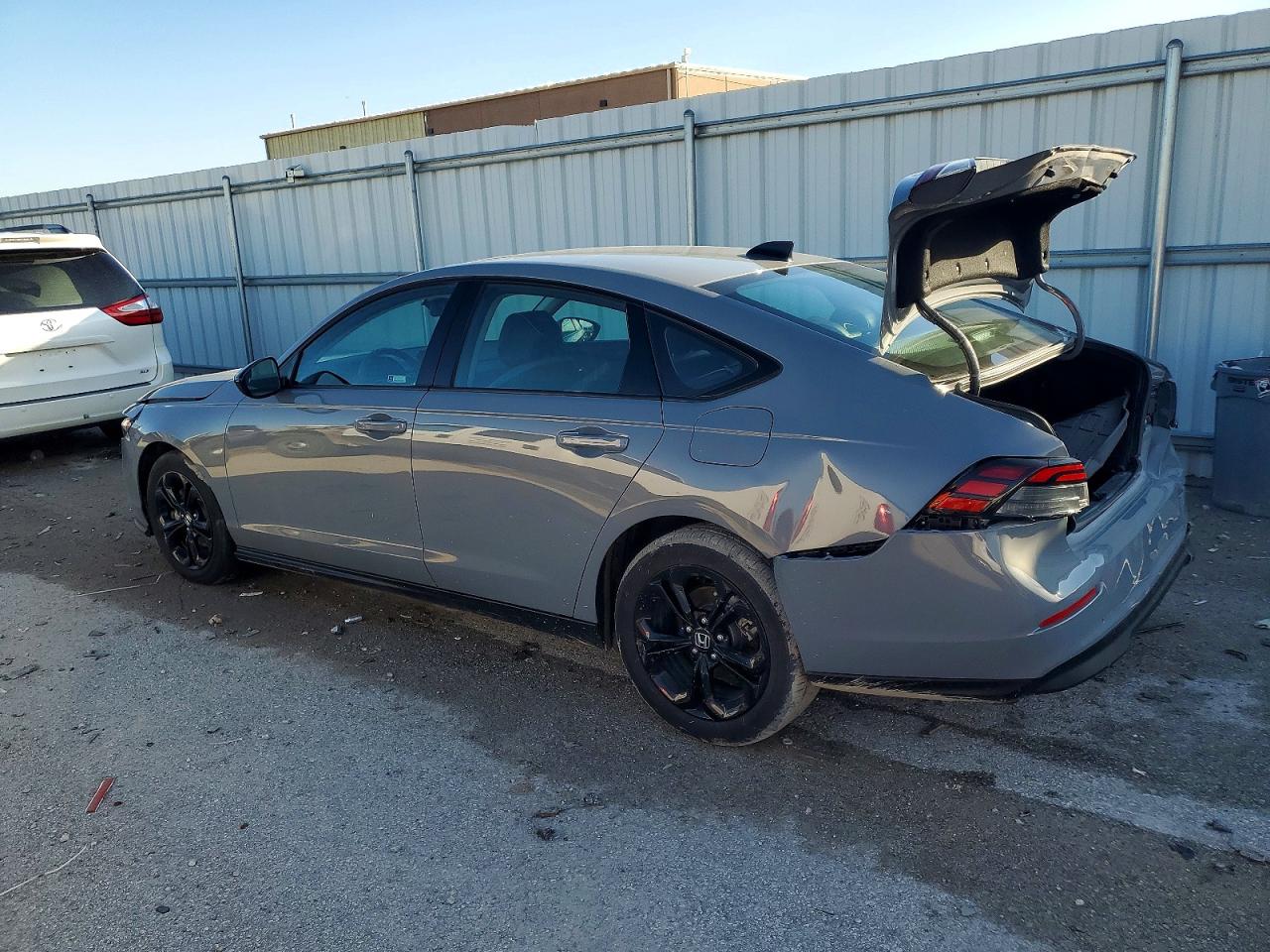 2025 HONDA ACCORD SE photo 3