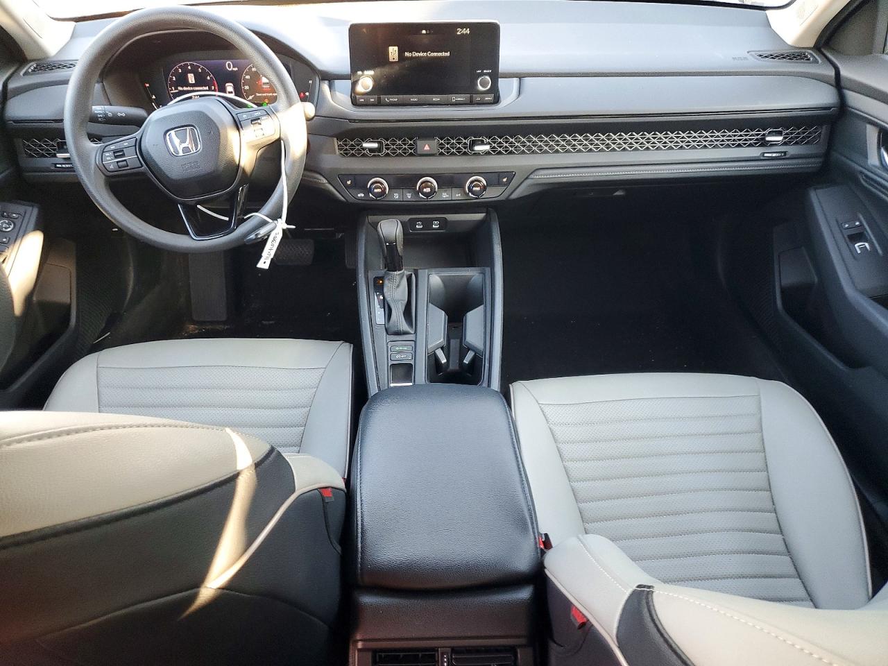 2025 HONDA ACCORD SE photo 15