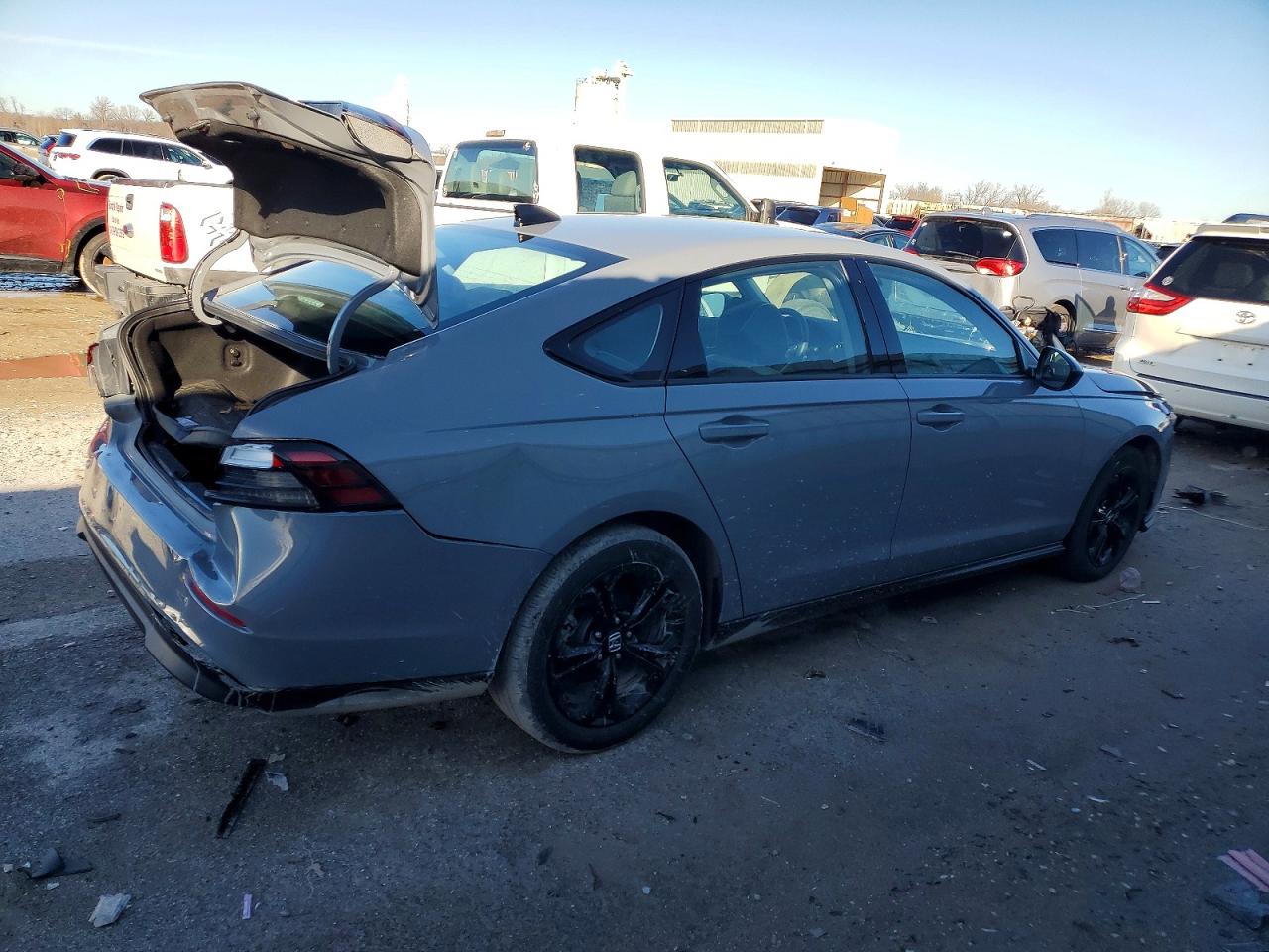 2025 HONDA ACCORD SE photo 5