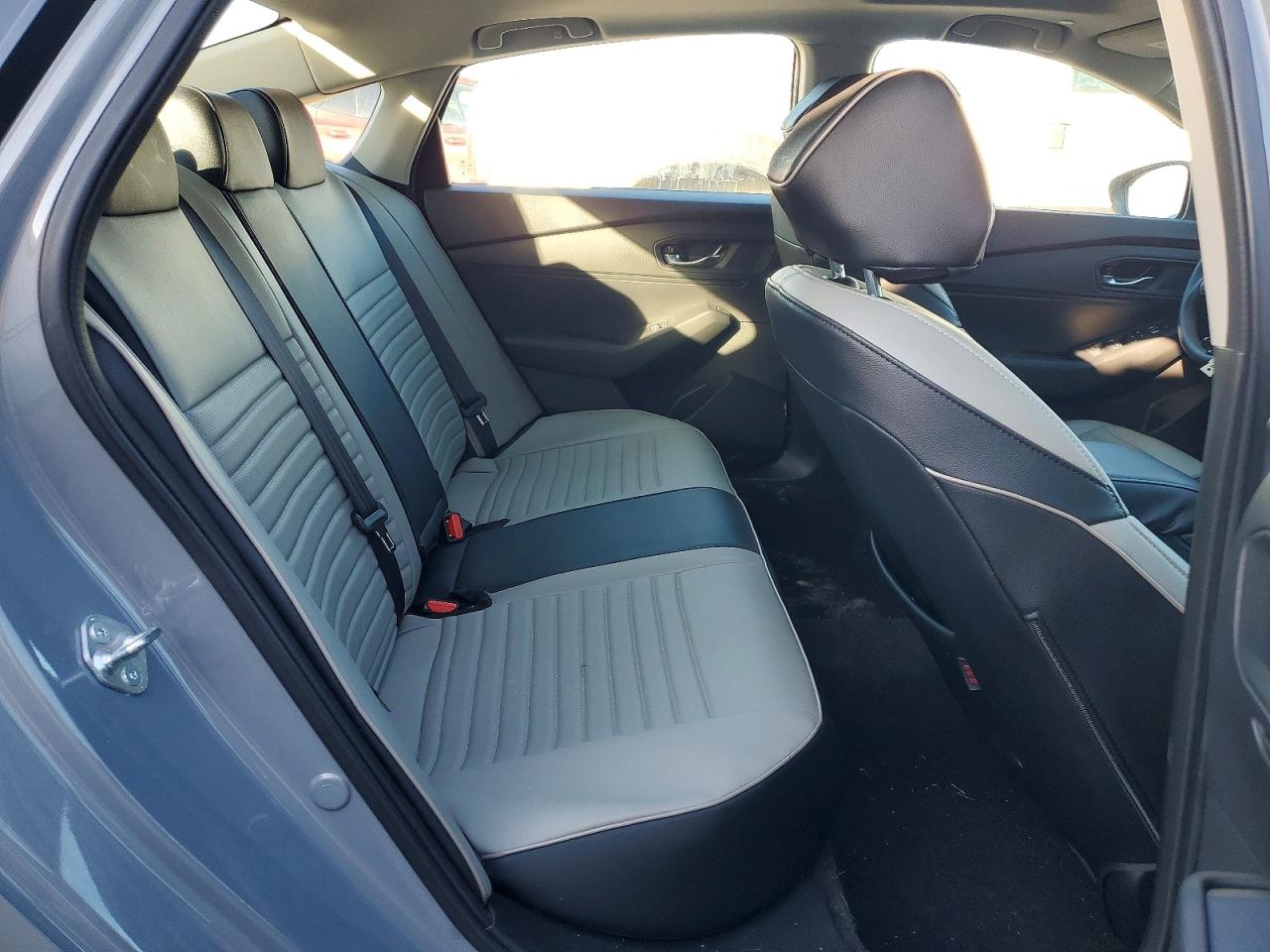 2025 HONDA ACCORD SE photo 19