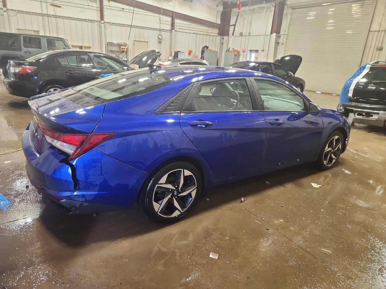 2023 HYUNDAI ELANTRA SEL photo 5