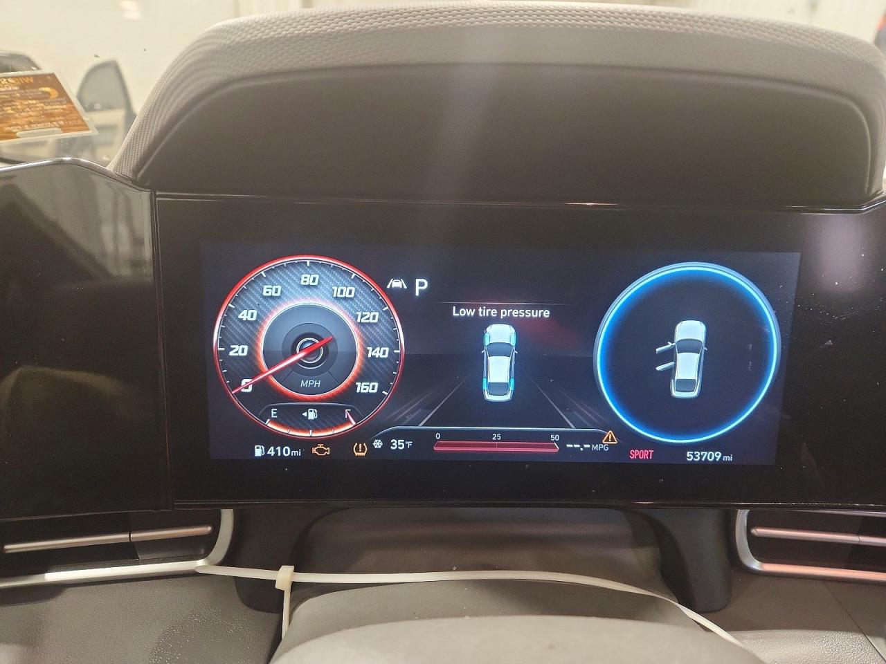2023 HYUNDAI ELANTRA SEL photo 17