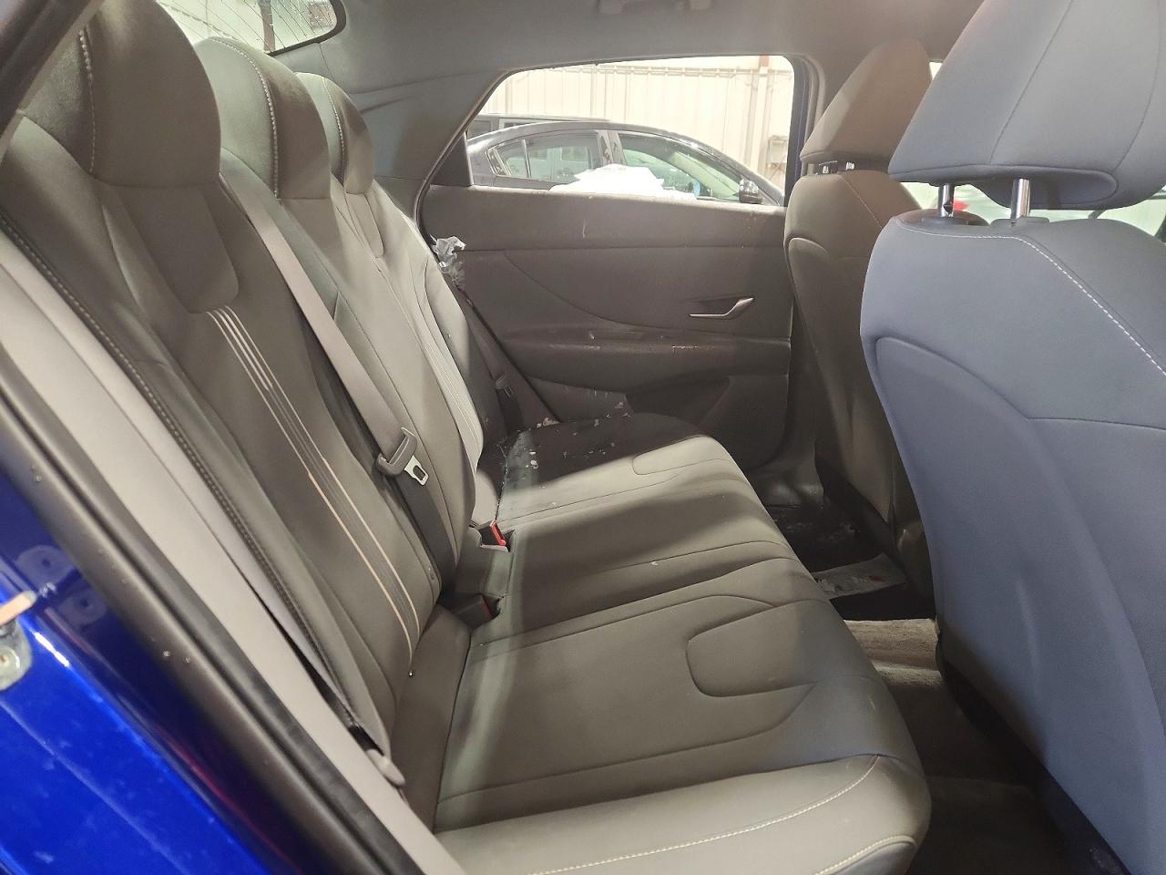2023 HYUNDAI ELANTRA SEL photo 19